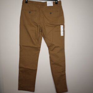 Goodfellow Hennepin Chino, Straight Leg, 32/32. NWT
